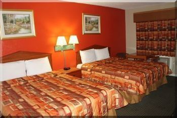 Continental Inn&suites Motel 2*