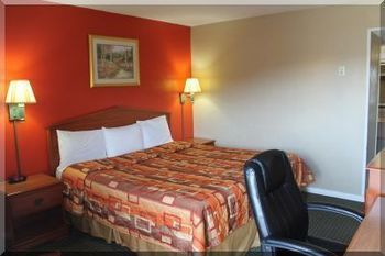 Continental Inn&suites Nacogdoches