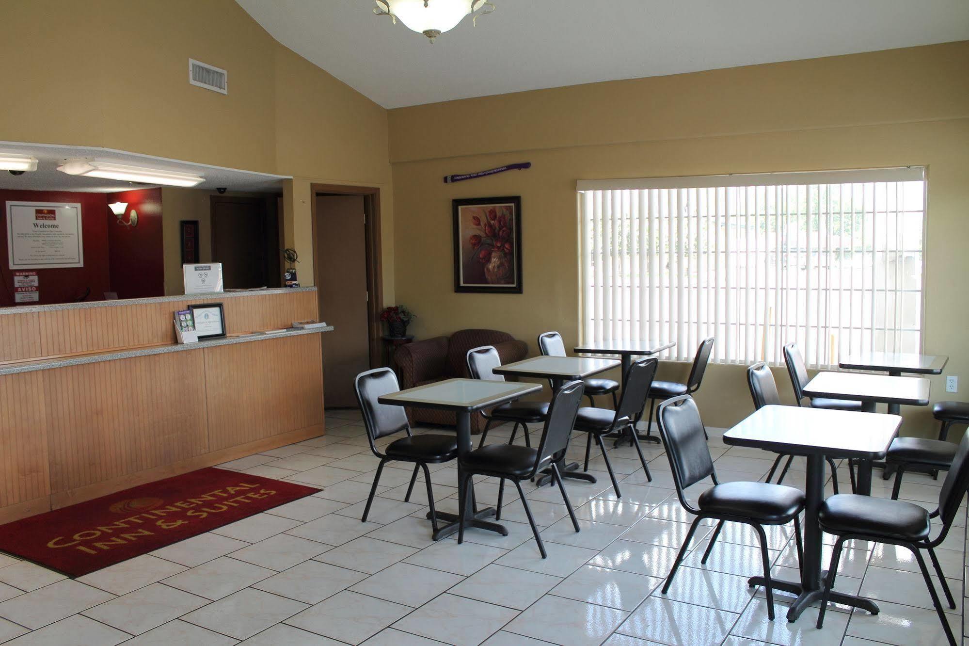 Continental Inn&suites Motel Nacogdoches